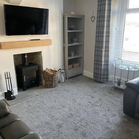 Quirky Cottage In The Centre Of Penrith With A Hot Tub Extérieur photo