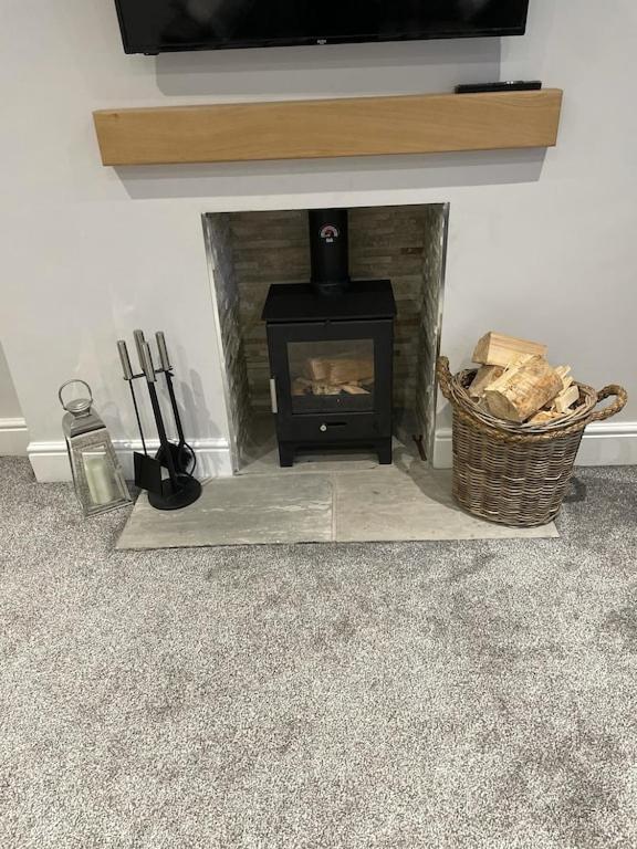 Quirky Cottage In The Centre Of Penrith With A Hot Tub Extérieur photo
